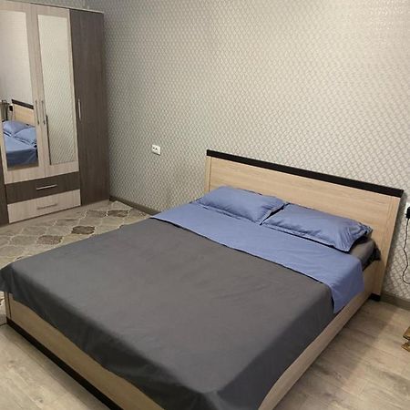 Standart Apartment On Kozhamkulov 128 Almaty Esterno foto
